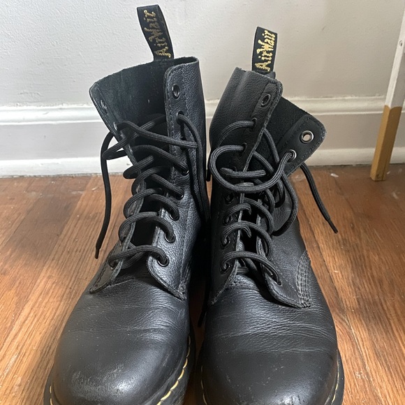 Doc Martens 1460 Pascal Black - Picture 1 of 9